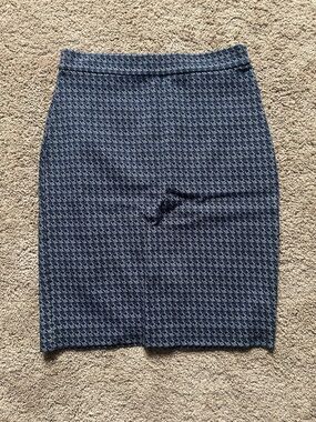 Banana Republic Navy Textured Pencil Skirt